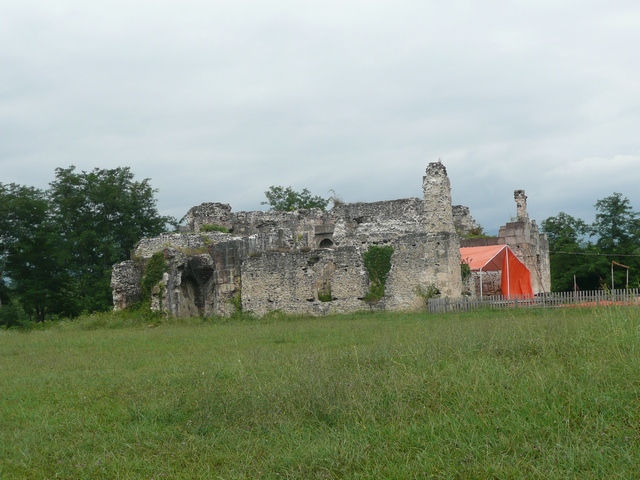 Крепость в Лыхнах
